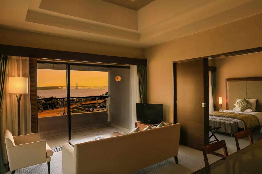 Hotel Anaga Minamiawaji Exterior photo